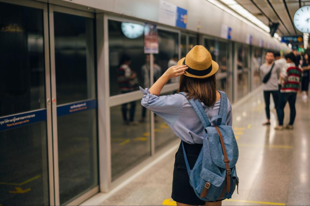 วิธีเดินทางไปคลินิกความงามพระราม 9