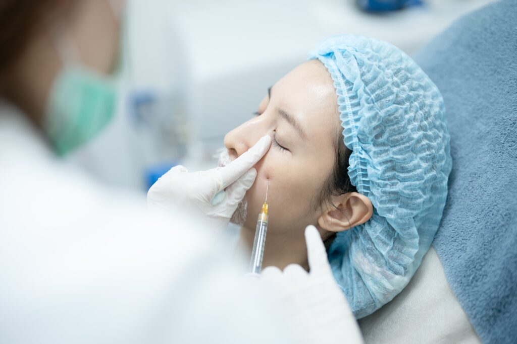 ฉีดฟิลเลอร์ลดใต้ตาคล้ำ ที่ไหนดี